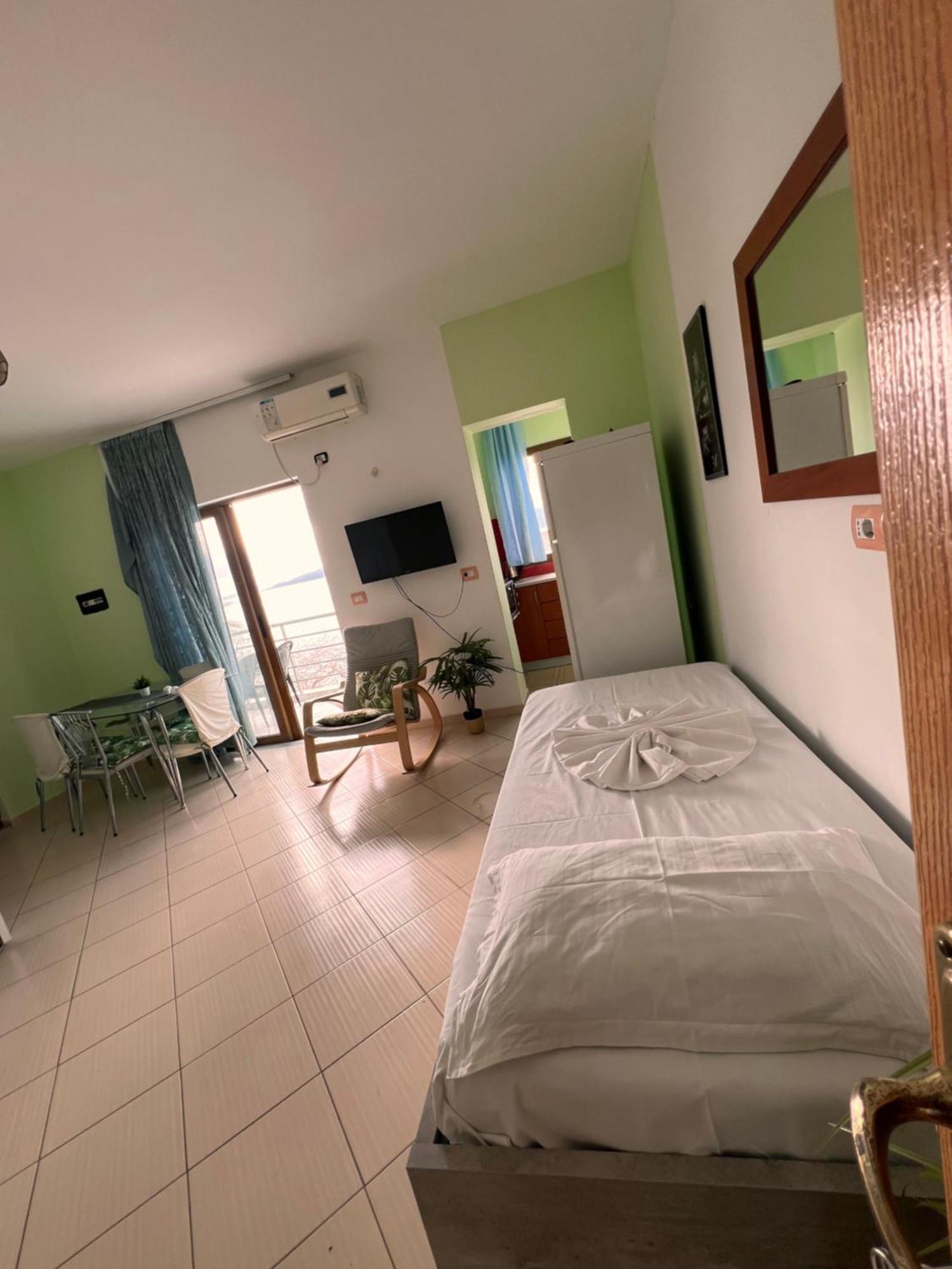 Majki Beach Apartments Sarande Luaran gambar