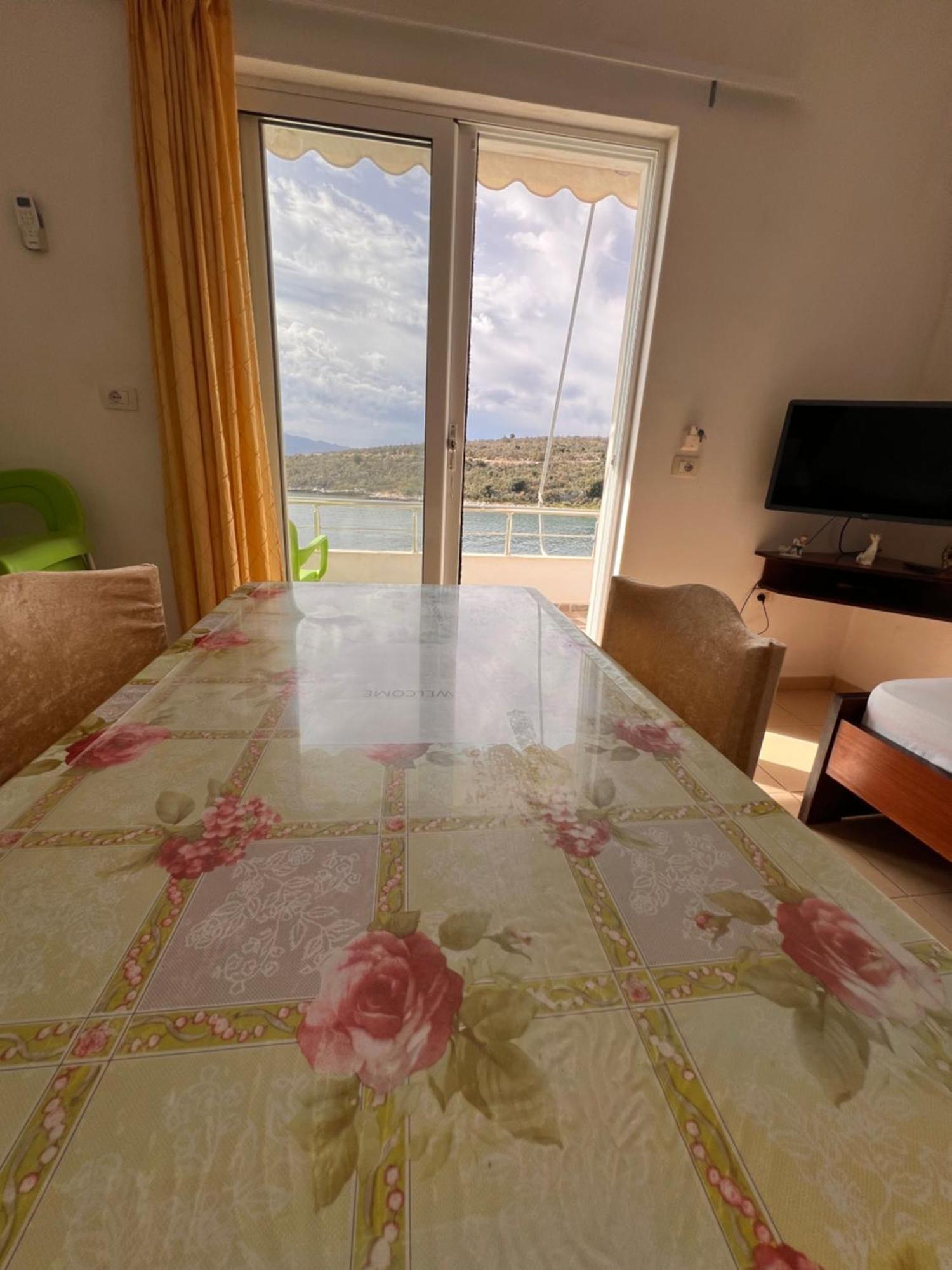 Majki Beach Apartments Sarande Luaran gambar